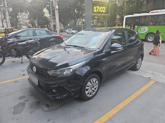FIAT ARGO 1.3 FIREFLY FLEX DRIVE MANUAL FIAT ARGO 1.3 FIREFLY FLEX DRIVE MANUAL